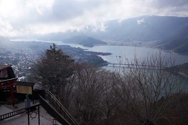 Le lac Kawaguchi 河口湖 depuis le Mont Kachi Kachi © Aventure Japon 2016