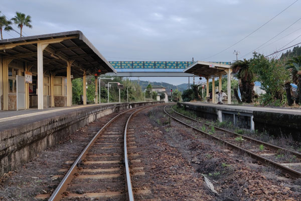 La minuscule gare d'Aoshima