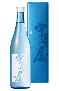 Bouteille de ginjôshu 吟醸酒 de la marque Usuya 宇寿屋 © Fukugao shuzô 福顔酒造